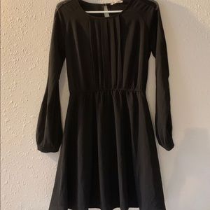 short black longsleeve dress